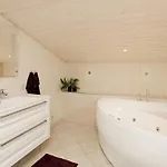 4 Star In Norre Nebel * Lønne Hede