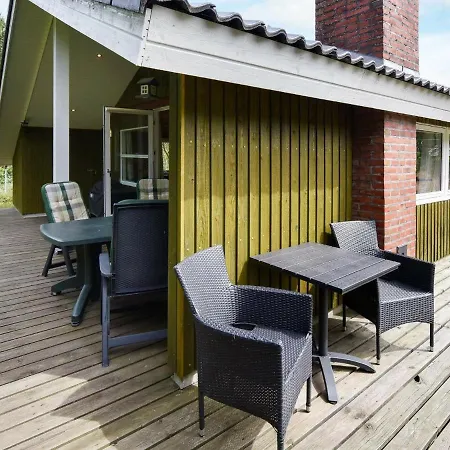 Holiday home 8 Person Holiday Home In N Rre Nebel Lonne Hede